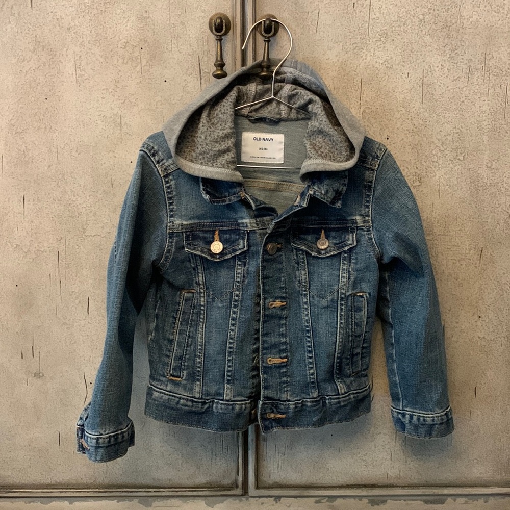 Hoodie Jean Jacket !! Super cute style -